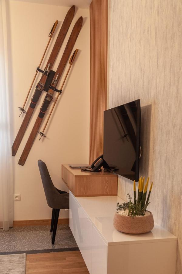 Modern Mountain - Apartman 401 コラシン エクステリア 写真